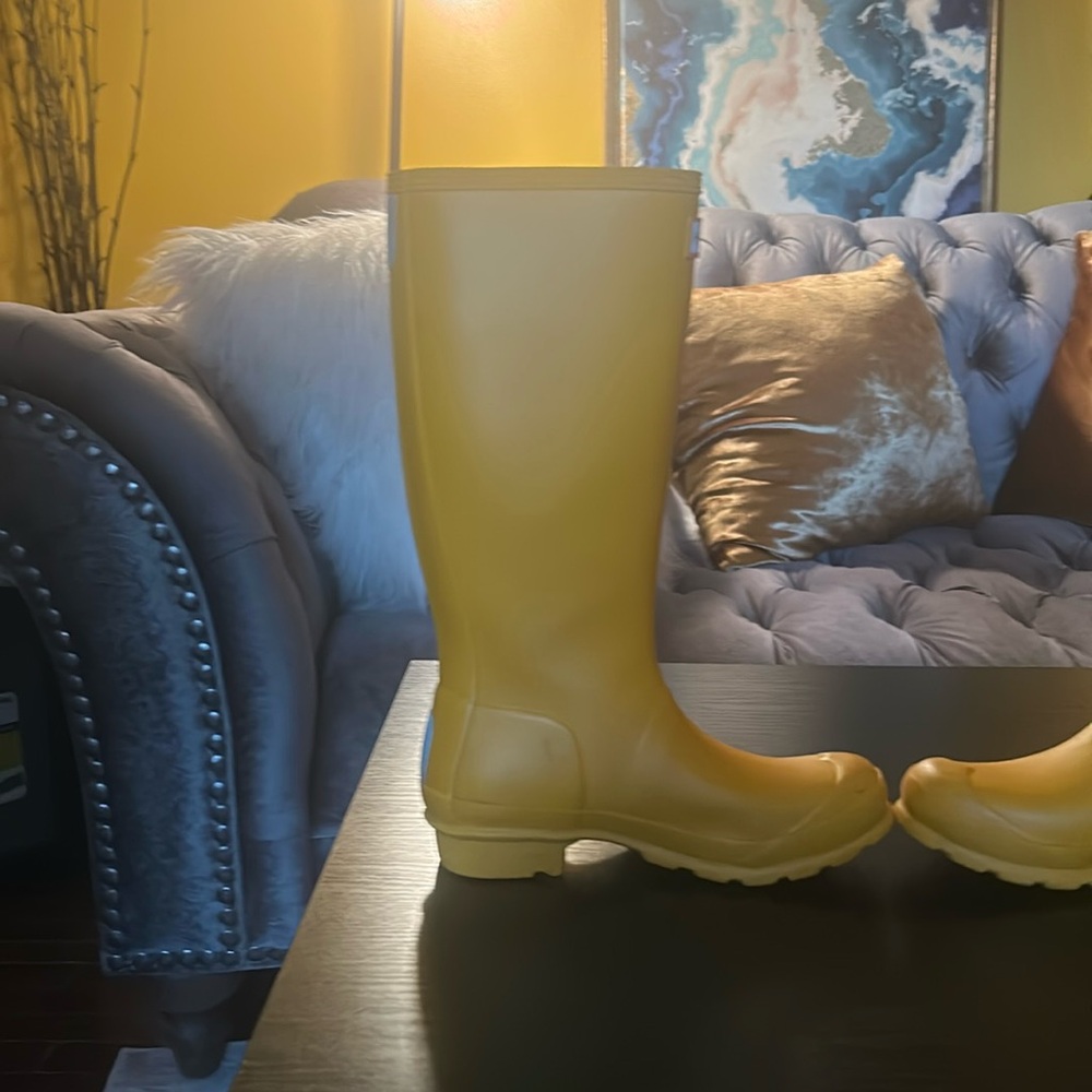 Hunter Classic Yellow Tall Rain Boots